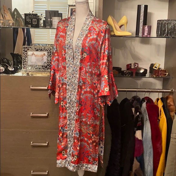 Alice & Olivia - Picture 14 of 16